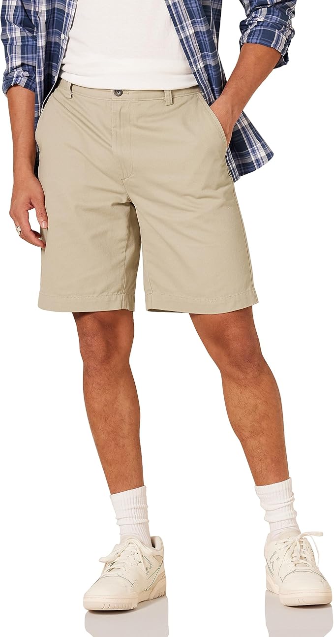Amazon Essentials Men's Classic-Fit 9" Chino Shorts